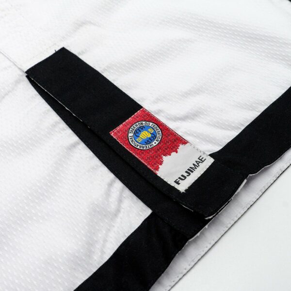 Dobok ITF Approved Training Lite Black Belt. 7 TAEKWONDO