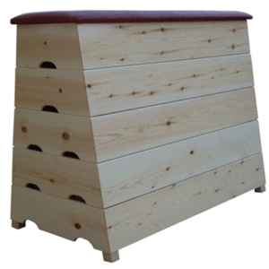 Plinton (Esc. Toledo) Juvenil, 4 segmentos Piramidal. 85x35x100 cm. Tapizado sintético