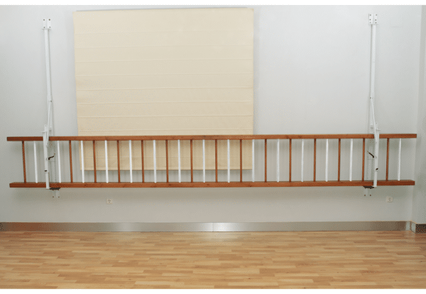 Escalera DOMAN School ® - Pared- Soportes regulables en altura y Plegables - Imagen 9