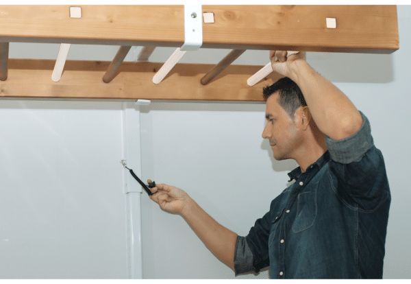 Escalera DOMAN School ® - Pared- Soportes regulables en altura y Plegables - Imagen 8