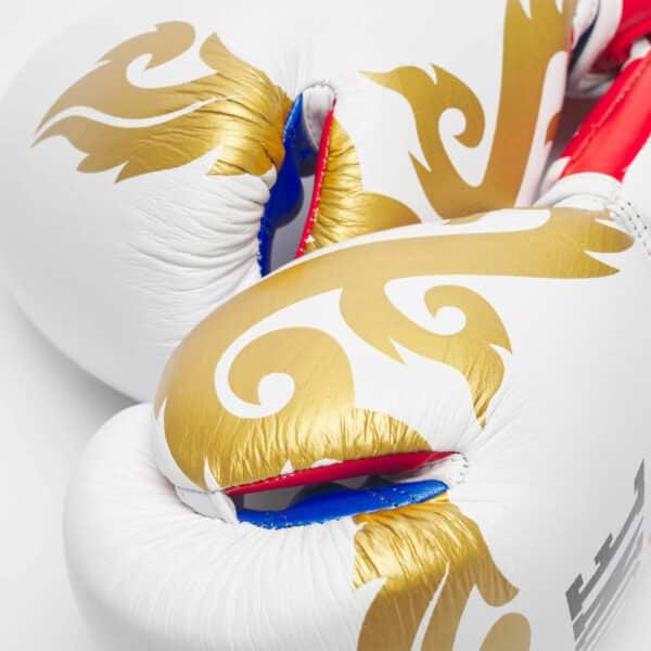 Guantes de Boxeo THAI STYLE GN114 AZUL/BLANCO/ROJO - Imagen 13