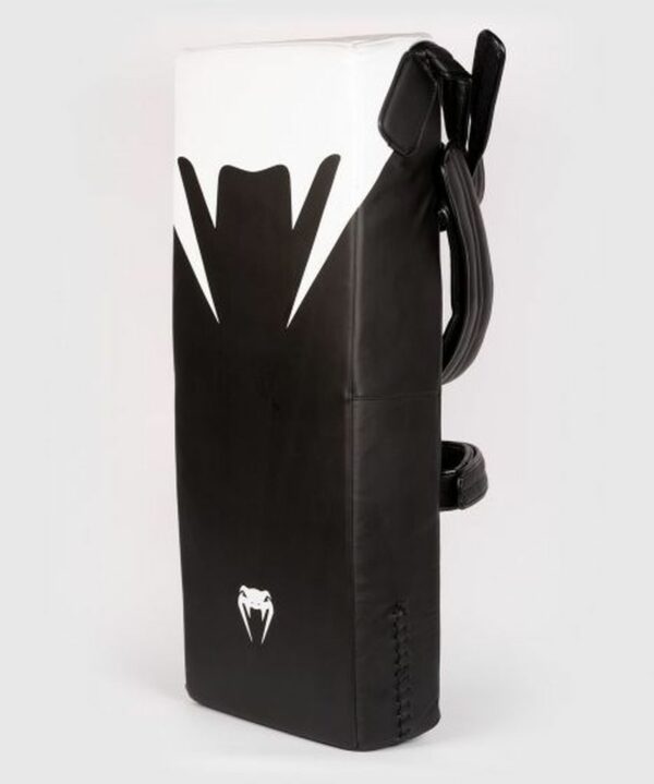 Venum Satchel Kick Shield Negro-Blanco ESCUDO - Imagen 3