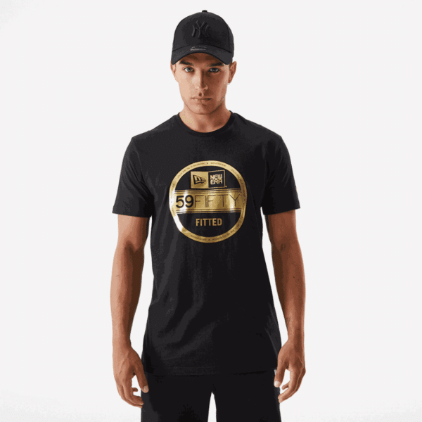 CAMISETA NEW ERA ESSENTIAL VISOR STICKER