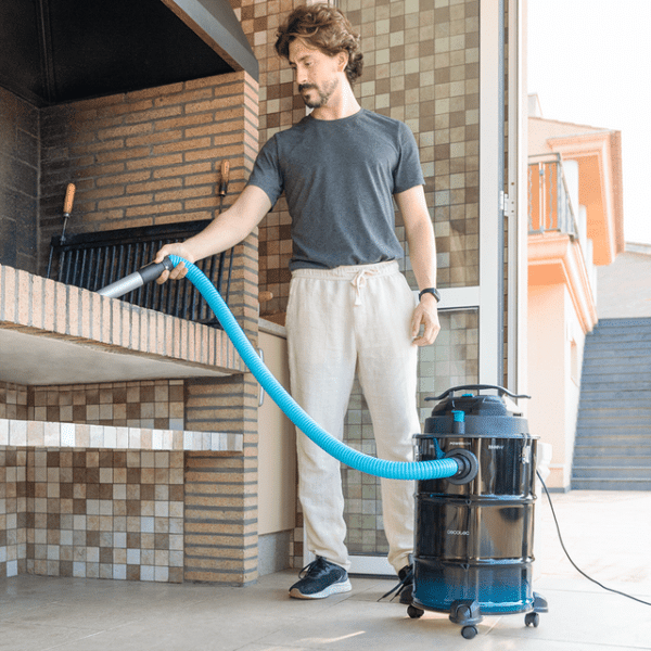 Conga Ash 6000 EasyGo XL Aspirador de cenizas de 30L, 1500 W de potencia y sencillo transporte gracias a sus ruedas y su asa de transporte - Imagen 8