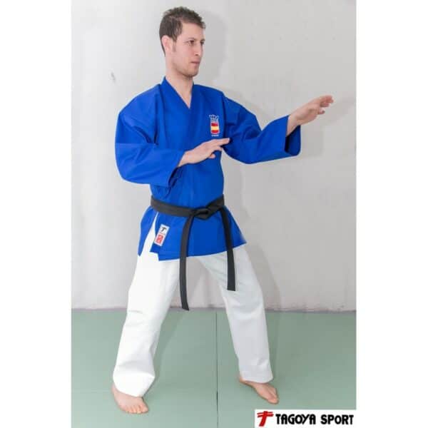 Traje Goshin con bordado.