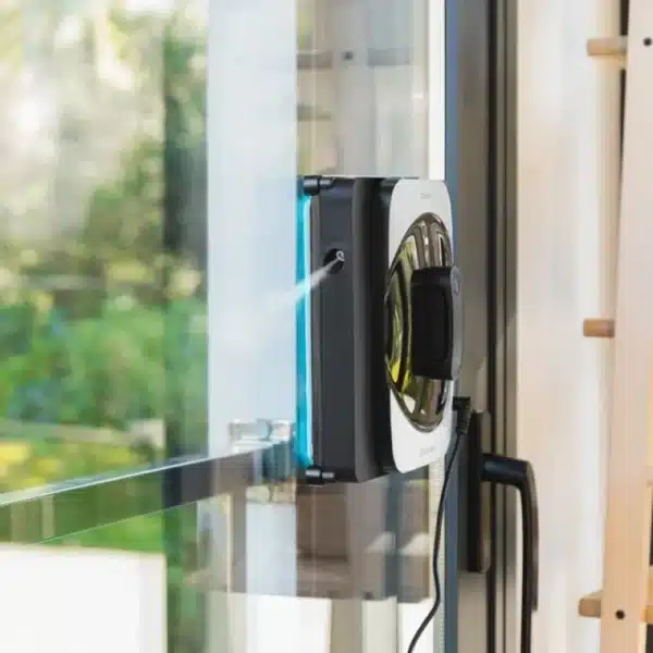 Conga Windroid 1290 DoubleSpray Connected T Robot limpiacristales inteligente con diseño cuadrado para llegar a todas las esquinas, doble spray de agua, mando a distancia y APP. - Imagen 7