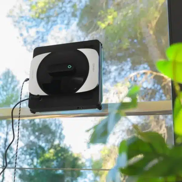 Conga Windroid 1290 DoubleSpray Connected T Robot limpiacristales inteligente con diseño cuadrado para llegar a todas las esquinas, doble spray de agua, mando a distancia y APP. - Imagen 5