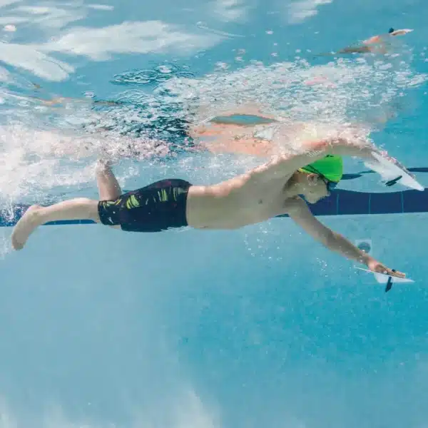 Palas FINIS Freestyler Hand Paddles Junior - Imagen 2