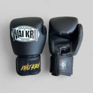 Wai Kru Muay Thai Gloves Semi Leather BG-1 Negro GUANTES