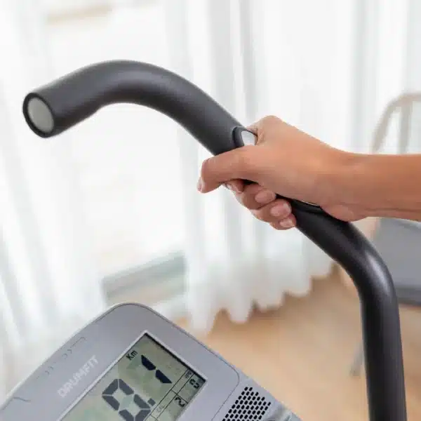 Drumfit Elliptical 8000 Magno Bicicleta elíptica de resistencia magnética con 8 niveles ajustables manualmente. 8 kg de volante de inercia. 38 cm de zancada. Pulsómetro. Pantalla LCD. Soporte para dispositivos. Peso máximo de 110 kg y altura máxima 190 cm. - Imagen 5