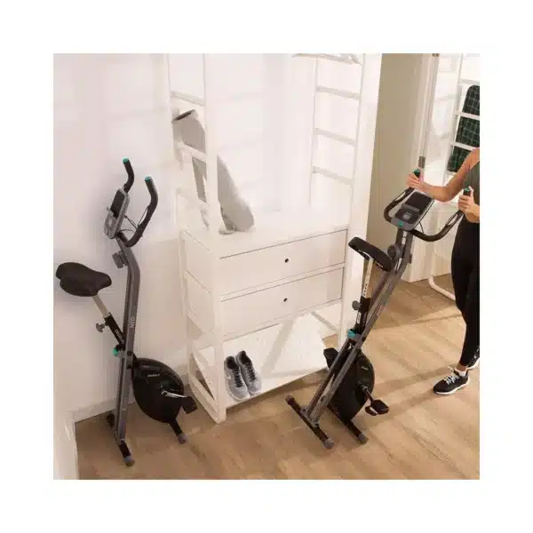 Drumfit X-Bike 3000 Neo Bicicleta estática plegable. Pantalla LCD. Volante de inercia 3 Kg. Resistencia magnética variable. Sillín confort. Soporte para tablet y ruedas de transporte. - Imagen 6