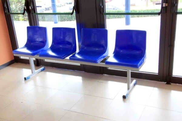 Banco de suplentes 2 plazas - Imagen 4