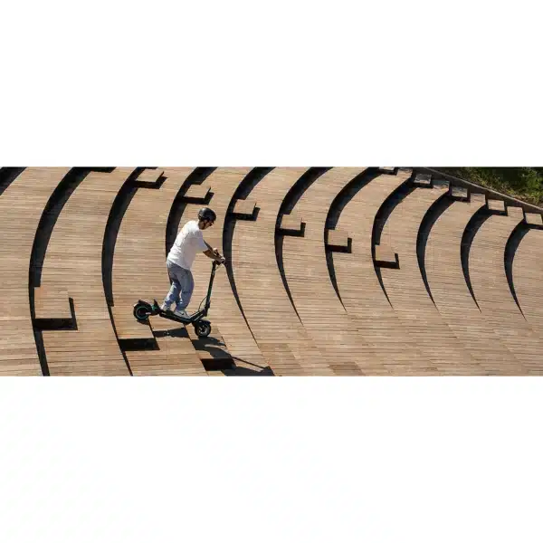 Bongo Serie Y65 Patinete eléctrico con motor de 1200 W (500 W nominal) y autonomía de 65 km. Ruedas de 10” y doble suspensión. Cumple con todos los requisitos de la nueva normativa española de circulación - Imagen 3