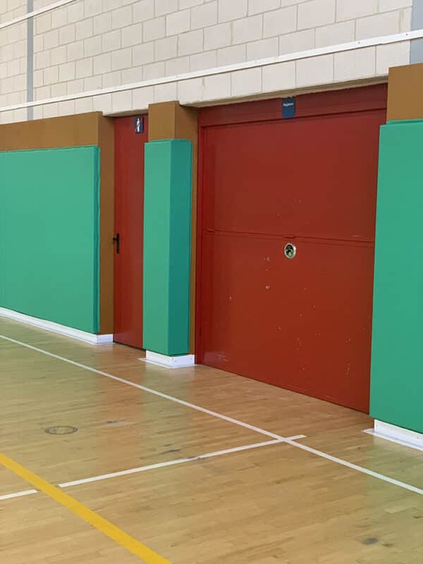 Protección de la pared del pabellón DEPORTIVO - Imagen 6
