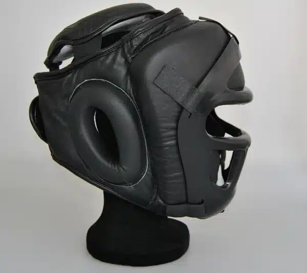 CASCO PROTECTOR DE CUERO CON REJILLA PX - Imagen 3