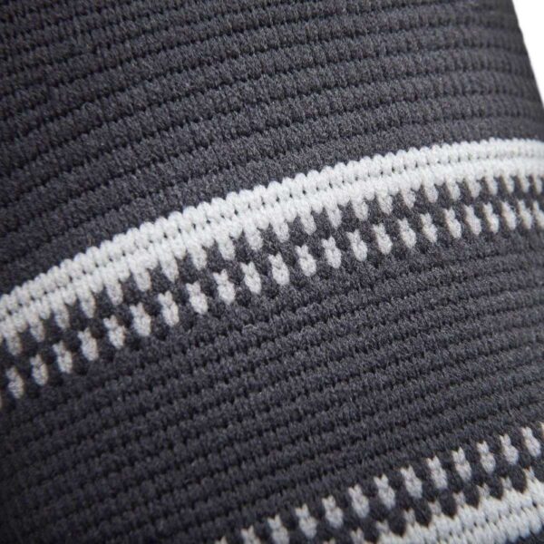 ADIDAS PROTECCIÓN RODILLERA - Imagen 4