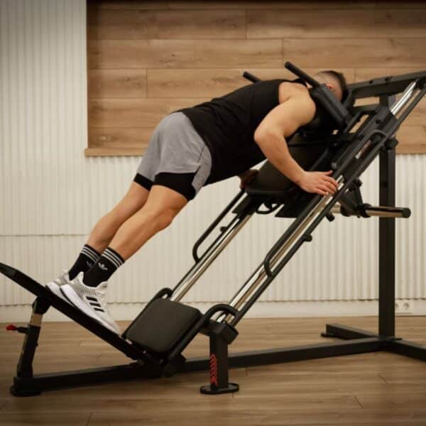 Máquina Hack Squat / Leg Press 45º BH Fitness: para trabajar cuádriceps, isquiotibiales y glúteos de forma fácil y confortable para la espalda - Imagen 3