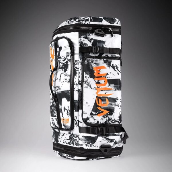 Venum UFC Zenith Authentic Fight Week Gear Bag Blanco-Negro MOCHILA - Imagen 3