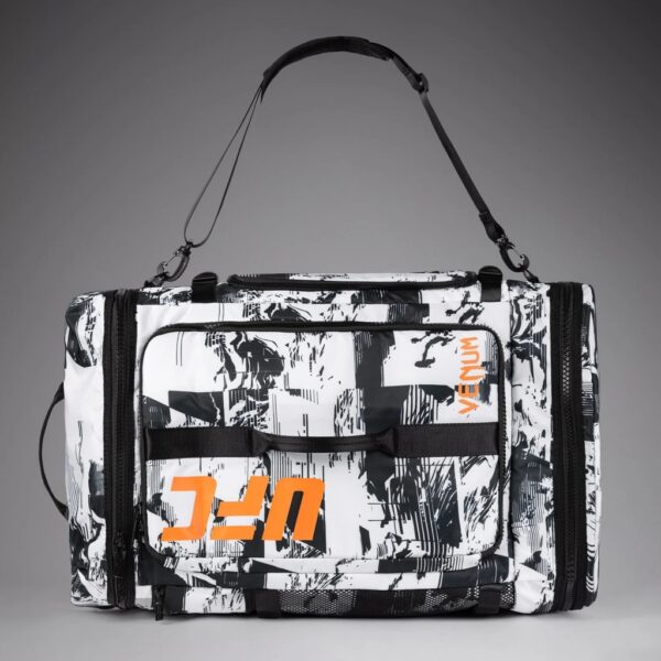 Venum UFC Zenith Authentic Fight Week Gear Bag Blanco-Negro MOCHILA - Imagen 4