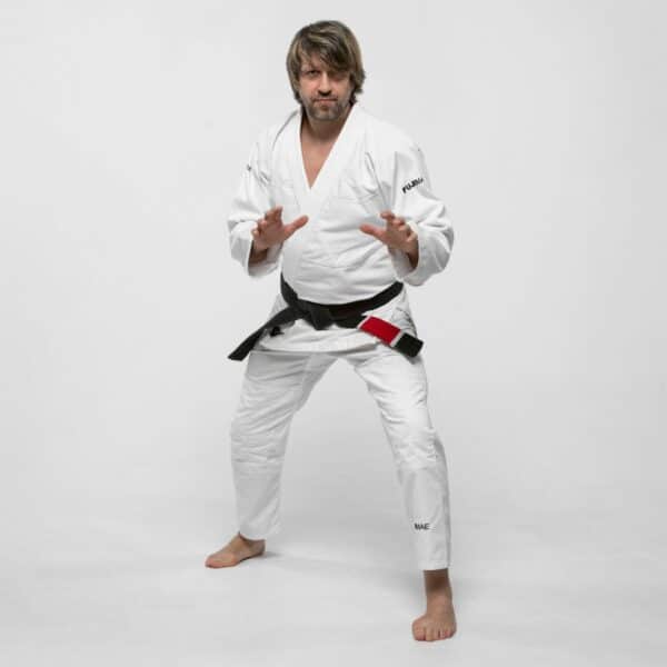 Brazilian Jiu Jitsu Gi Shaka 24