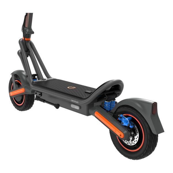Bongo GS65 2x2 XXL Connected Patinete eléctrico con base ultrawide, doble suspensión, doble motor, potencia máxima de 1000W y neumáticos de 10" que permite desplazarse cómodamente por cualquier superficie. Con autonomía de hasta 65 km. Cumple con todos los requisitos de la normativa española de circulación. (DGT) - Imagen 5