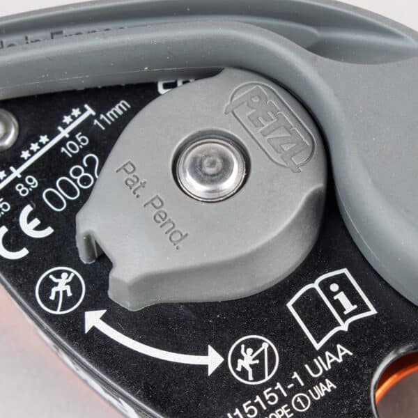 PETZL GRIGRI + ASEGURADOR CON BLOQUEO ASISTIDO ESCALADA FRENO - Imagen 4