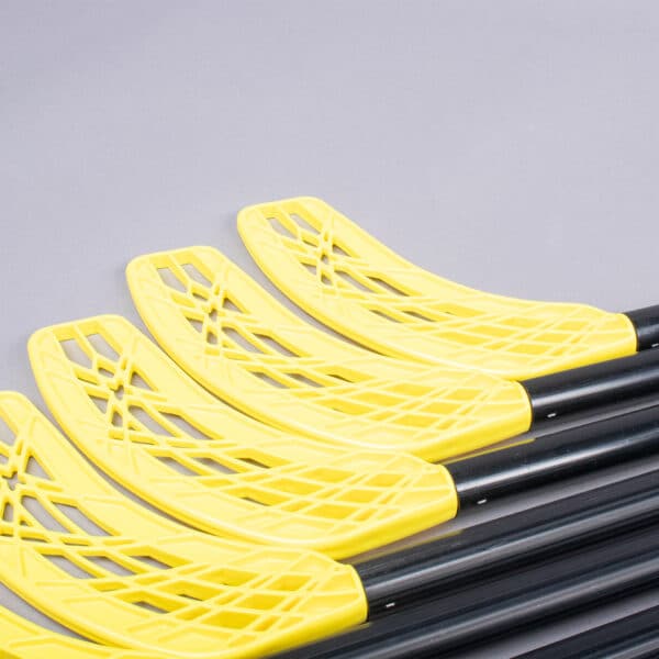 JUEGO PARA FLOORBALL/UNIHOCKEY 12 PALOS Y 3 PELOTAS - Imagen 3